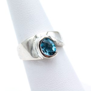 Sterling Silver Ring - "Swirl" Design - Topaz (23024RS)