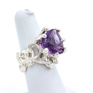 Sterling Silver Ring - "Freeform" Design - MM Tri Amethyst (25019RS)